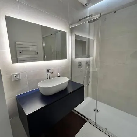 Apartamento Entier Avec Place De Parking-angouleme *